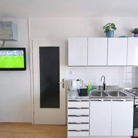 Apartment Papalina Върсар Екстериор снимка